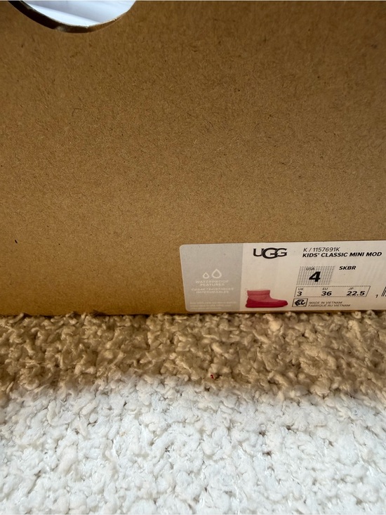 UGG Classic Mini Mod Pink Boots Kids 4 Womens 6 Platform NIB